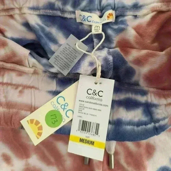 C&C California Womens M Casual Shorts Pull On Stretch Athletic Mid Rise Pockets - Picture 9 of 9